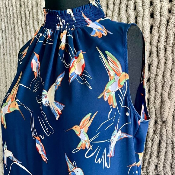 Navy Hummingbird Print Sleeveless Blouse Size M - Picture 3 of 11